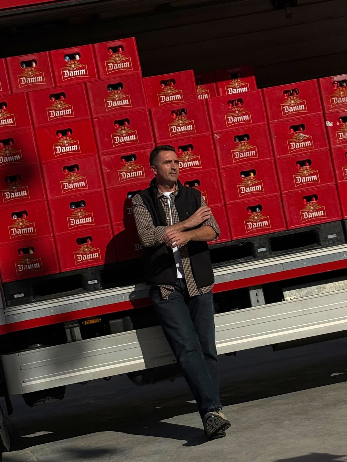 Estrella Damm × FC Barcelona — Tornem a casa, 2025. Dan Aparicio: Coproductor · VML — Hogarth (WPP), producció interna (imatge 2)